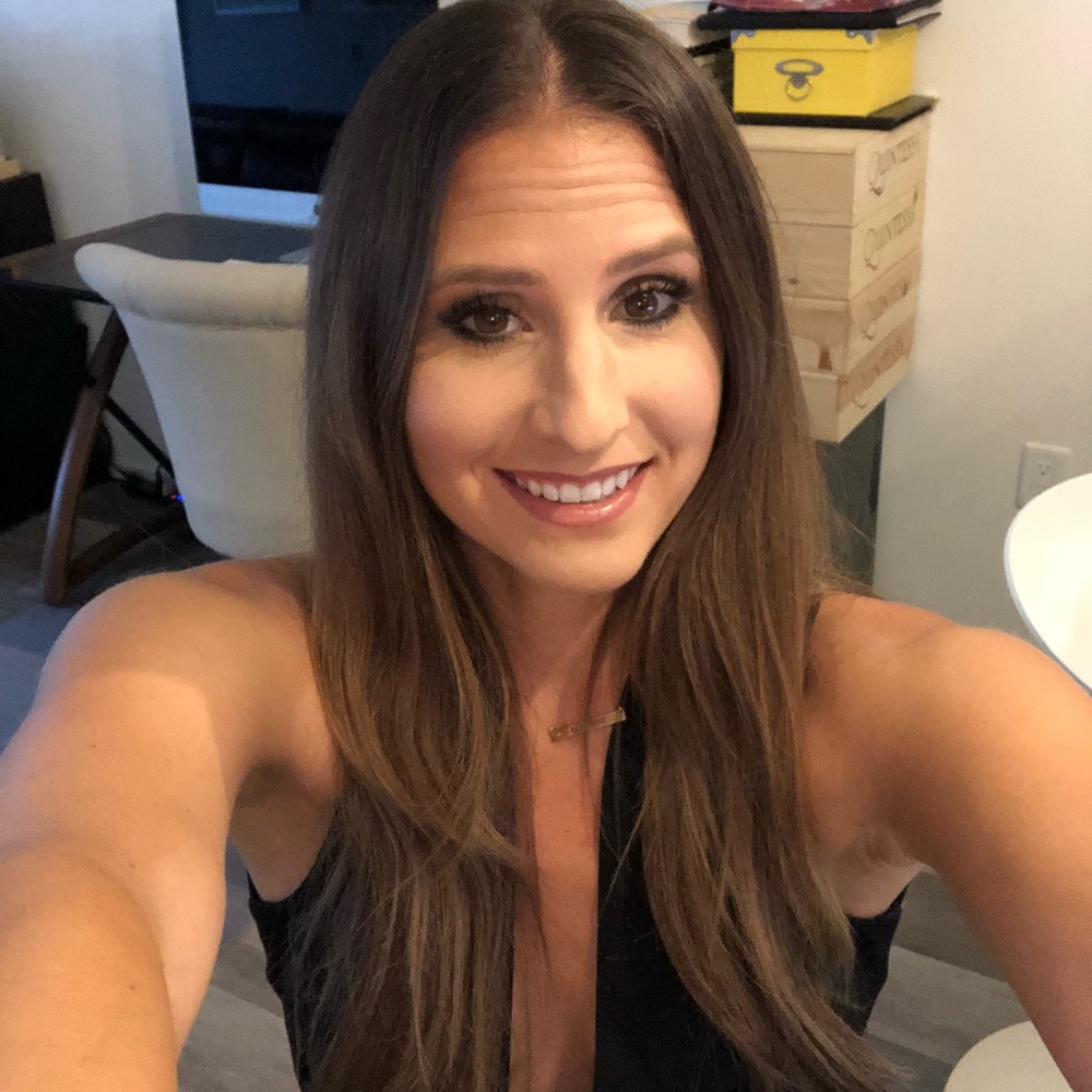 Meet your Posher, Tara